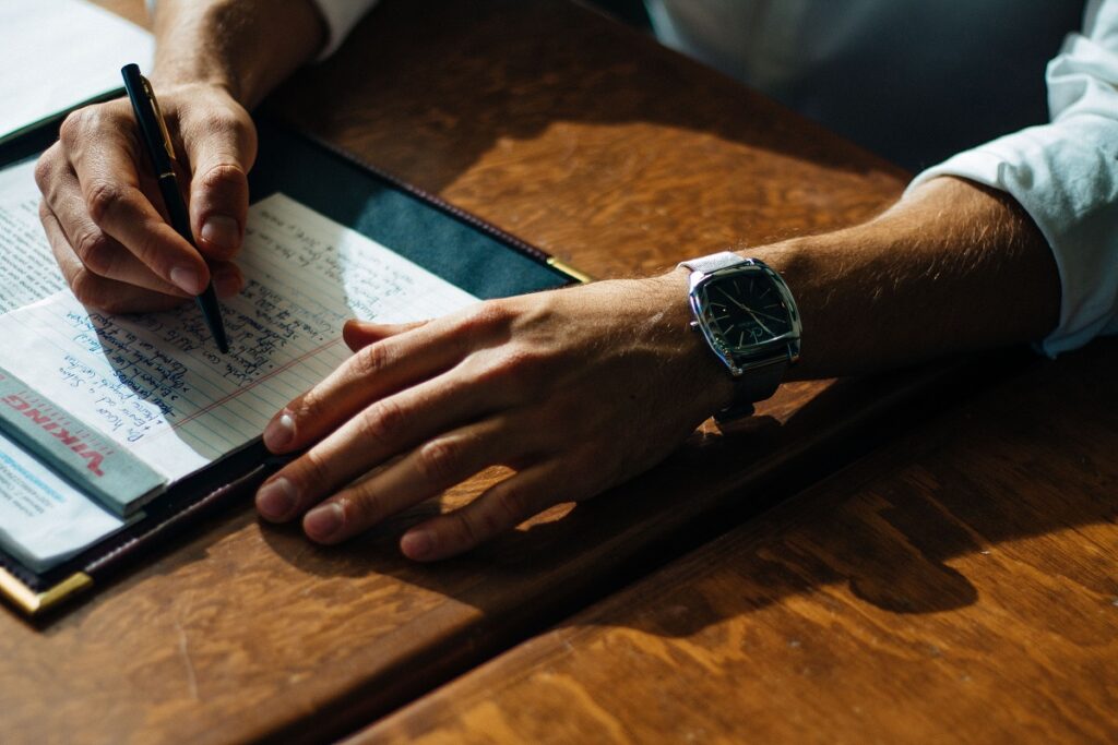 6 Reasons You Should Write Every Day If You Want to Succeed