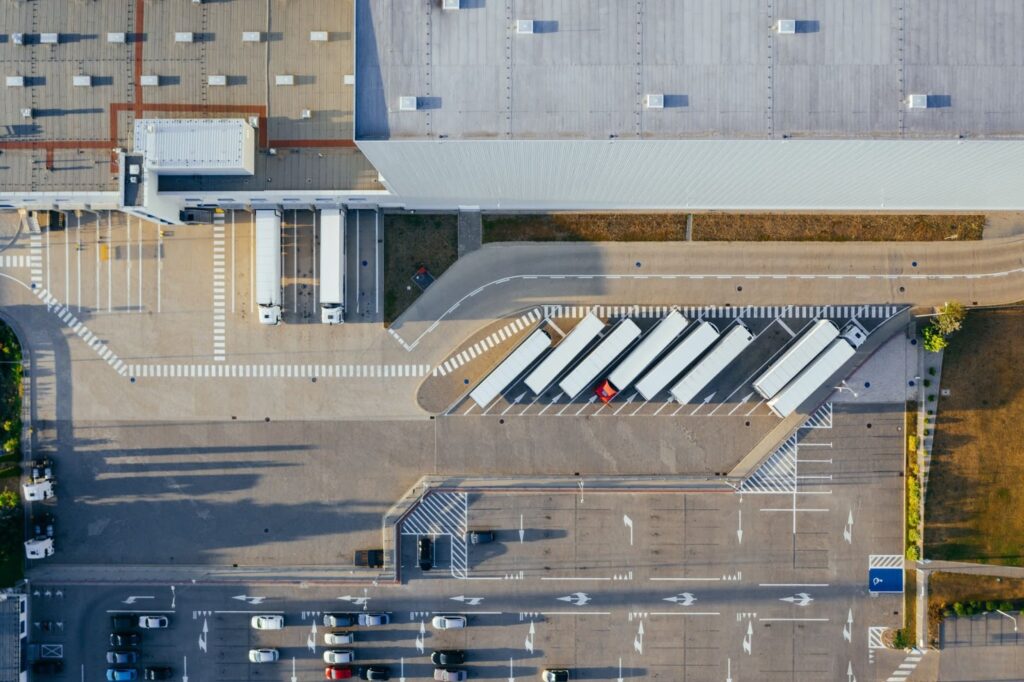 6 Pros and Cons Of Owning Commercial Real Estate