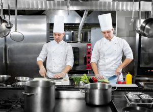 food safety tips for commercial kitchen